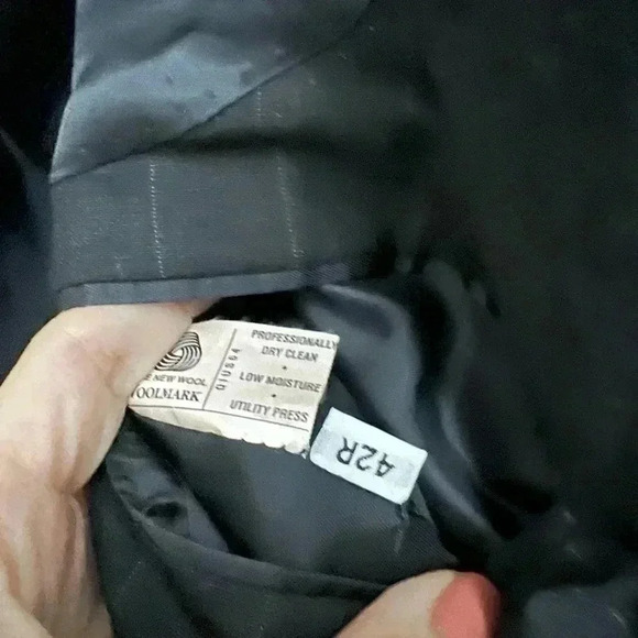 VINTAGE Hart Schaffner Marx Jacket M Gray Pinstripe Wool Sport Coat Blazer - Picture 4 of 4